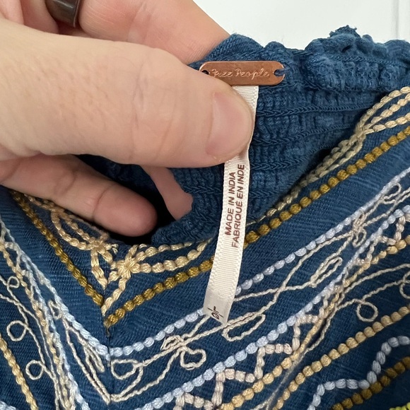 Free People Blue Embroidered Boho Festival Tank Top – Size L - Picture 3 of 6